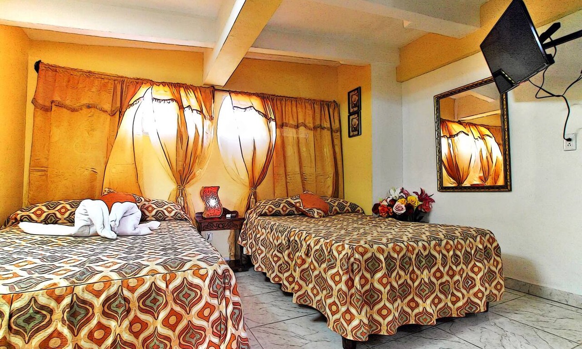 Varadero House | Hostal Selfa