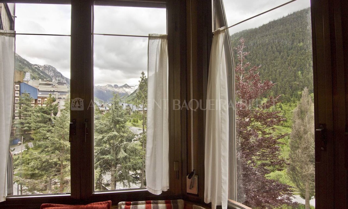 Baqueira Apartment | Irissa - Edificio Campalias
