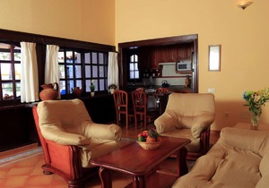 Holiday house Castillo Caleta de Fuste for 1 - 5 persons with 2 bedrooms - Holiday house in Castillo Caleta de Fuste