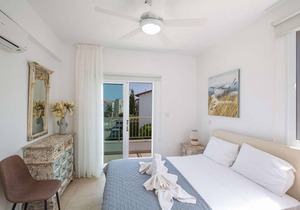 Villa ∙ 3 bedrooms ∙ 6 guests in Pernera