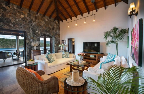 West End House | Blackbeard's Hideaway at Steele Point