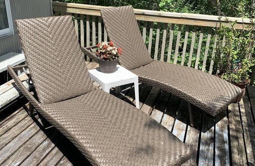 Gravenhurst Cabin | Cozy rustic private cottage 1 minute to beach