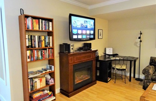 Horseshoe Bay Apartment | Ferry Walk House, Family & Pet Friendly