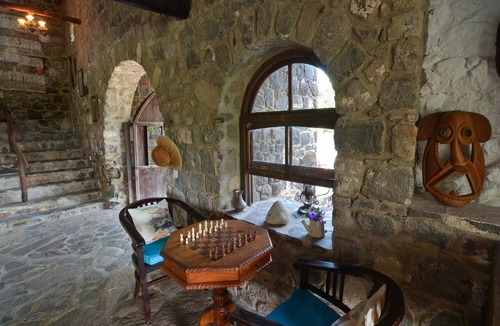 Belmont Villa | Historic 6-Bedroom Estate with Infinity Pool and Panoramic Ocean Views