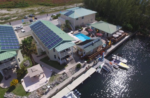 Bahamas Terrace Condo | Seabreeze Vacation Villas