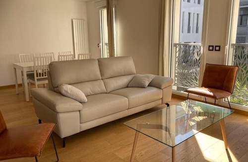 La Rochelle City Centre Apartment | Very nice apartment, double parking, in a luxury residence in the city center.