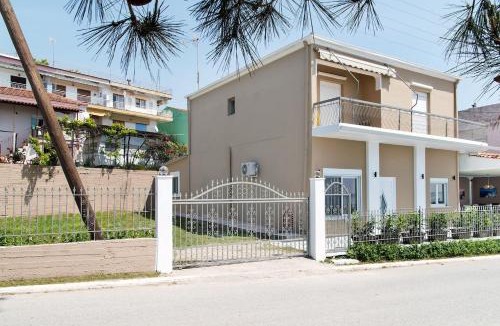 Nea Iraklia Villa | Villa Alexandra