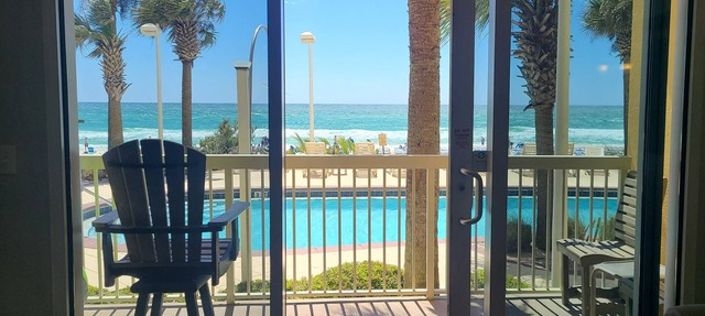 1st FLOOR BEACHFRONT CALYPSO @ Pier Park! 3 bedroom! Reserved beachside parking! in Panama City Beach