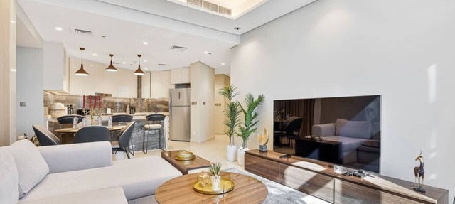 2BR Central Apt in Business Bay in Dubai