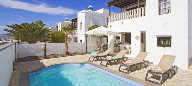 3 Bed Villa, Private Heated Pool Central Puerto Del Carmen, Fantastic Locatio in Tías