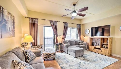 3 Mi to Sugar Mtn Resort! Family Escape w/Balcony in Sugar Mountain