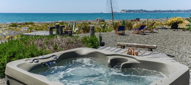 Absolute Beachfront B&B in Napier