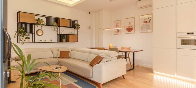 ‘Almaroma Central’ Apartment with Private Terrace, Wi-Fi & Air Conditioning in Seville
