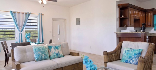 Azure at Bayview - Perfect for a guest or couple and near to Shoal Bay Beach! in Shoal Bay