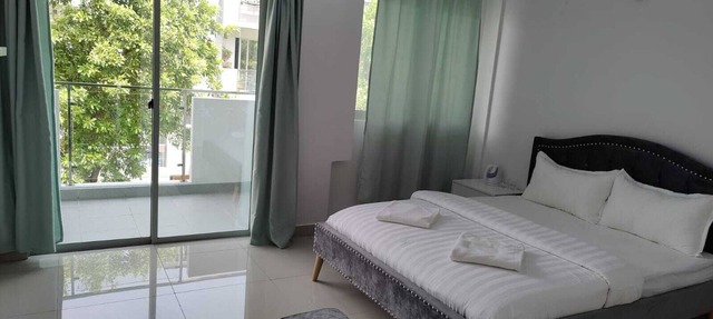 Balcony Room Close to Airport in Hulhumale Yputh City
