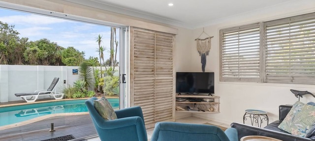 Barefoot in Lennox - Single-level Beachfront Oasis with Private Pool in Lennox Head