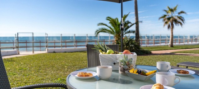 Beach Front house - Full Sea view - Dona Lola Beach Resort - Marbella - Mijas in Calahonda
