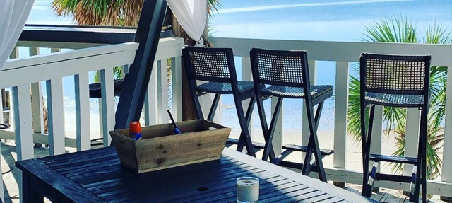 Beachfront Bliss w/Stunning Views - Kayaks, Beach Gear & Firepit Nights! in Crawfordville