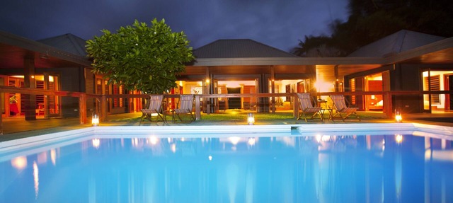Beachfront Luxe Villa Escape — Infinity Pool, Views, and Resort-Style Service in Savusavu