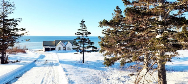 Beachfront villa Perce in Percé