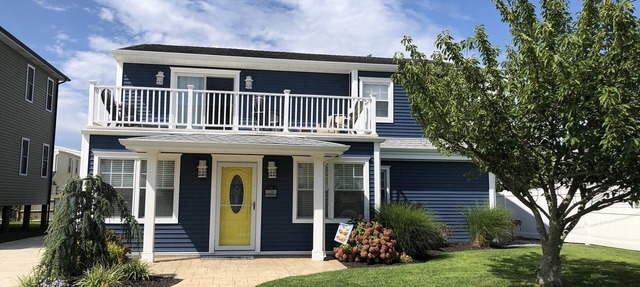 Beautiful & Newly Renovated, 6 Br, 4 Bath,Open floor plan in Brigantine