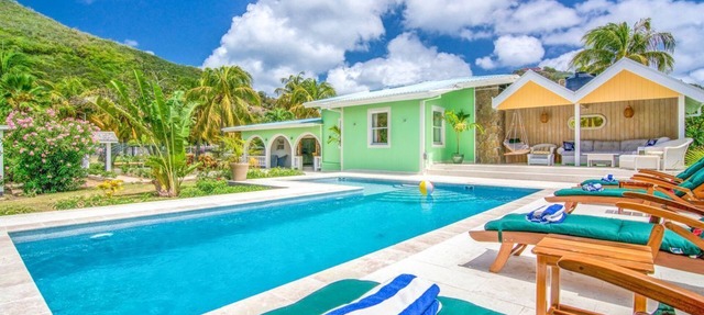 Bequia Beach Hotel - The Palm Villa in Friendship