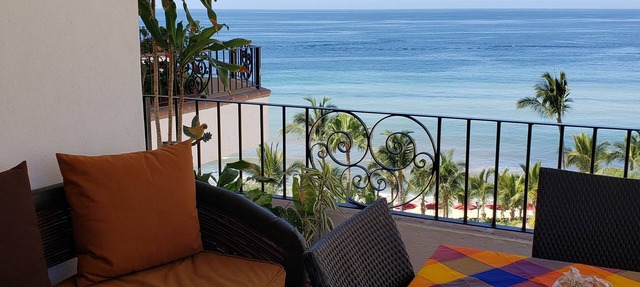 BESTLOCATION on thebeachVeryPopularVISTAdelSOL802 ZONAROMNTICA Maid srvce incld in Puerto Vallarta