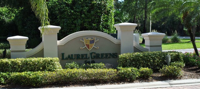 Book 3 or 4 months in 2027 Bonus to You - 2 Bed/2Bath with Den in Naples