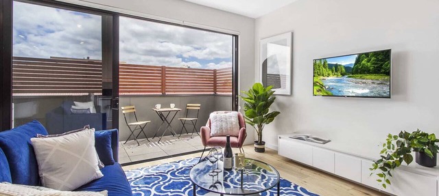 Boutique apartment in quiet, sought-after suburb in Carnegie