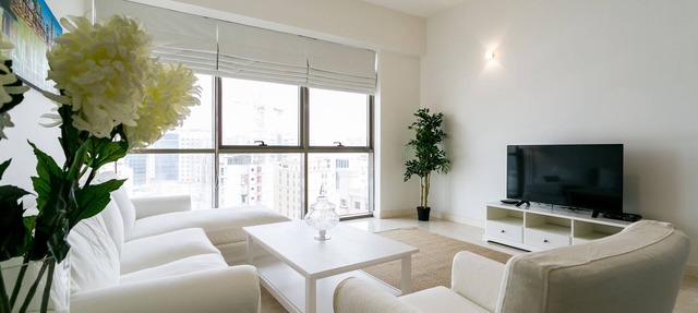 Brand New with balcony near Mall of the Emirates!! in Dubai