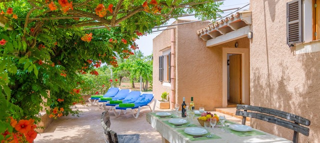 CAS GENERAL - Chalet with terrace in Porto Petro. Free WiFi in Barca Trencada