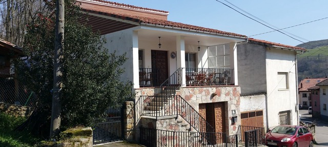 Casa Corcedu, in the center of the Picos de Europa! in Cabrales