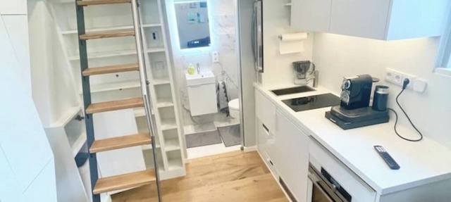 Charming, fully equipped studio apartment in the heart of the Au region—perfect location! in München