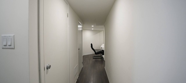 Chic & Cozy 2-Bedroom Townhouse with All Amenities in Brampton