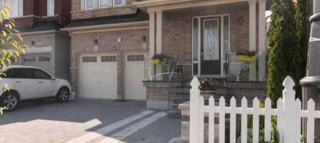 Comfortable & Cozy 2BR Hideaway in Brampton