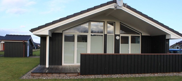 Cosy cottage on the dike btw. Büsum/St. Peter-Ording, Internet, Sauna, Dogs in Wesselburenerkoog