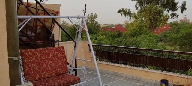 Cozy Studio with Private Terrace in Lajpat Nagar – Steps from the Metro! in New Delhi