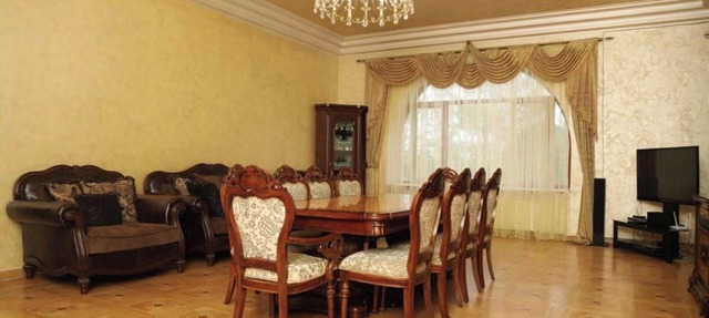 Erik’s guest house is an apartment with 4 roomsand relaxing zones in Goris