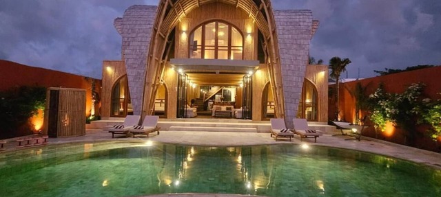 Exceptional Bamboo Estate in Kuta for 12 guests in Bali