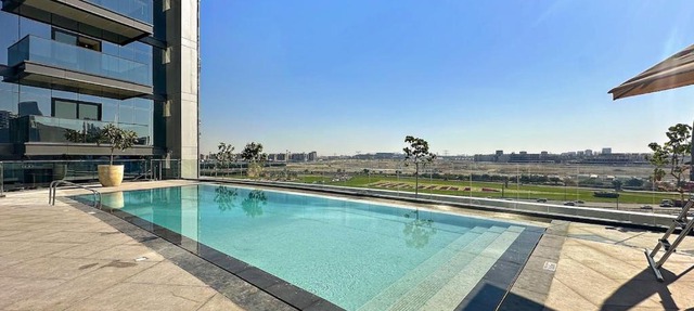 FIRST CLASS 1BR Elegant Modern Retreat in Dubai