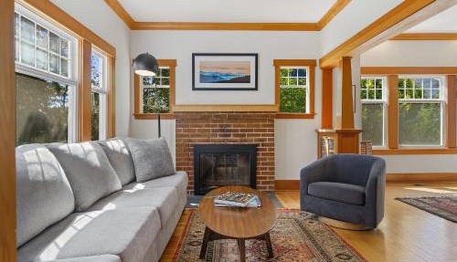Fountain District Craftsman in Bellingham