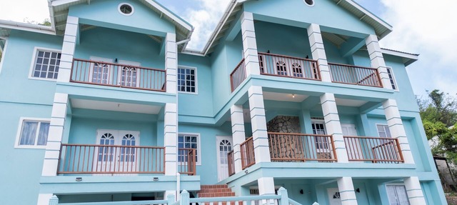 Golden Palms Apartment - Modern self-contained spacious Apartment in Diamond