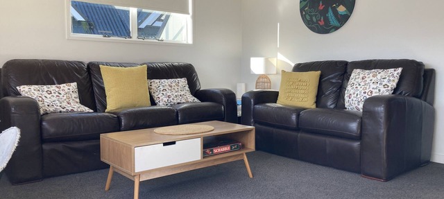 Heart of Russell Apartment - Russell Apartment in Russell