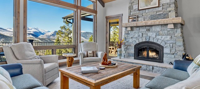 Hearthstone Luxury Vacation Rental at Windcliff in Estes Park