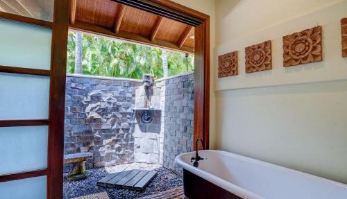 Ho'oilo House in Lahaina