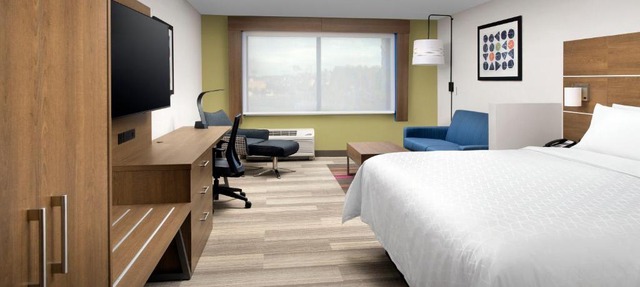 Holiday Inn Express & Suites Kingsland I-95-Naval Base Area by IHG in Kingsland