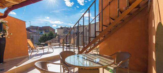 Hostal Rey Mundo in Munebrega