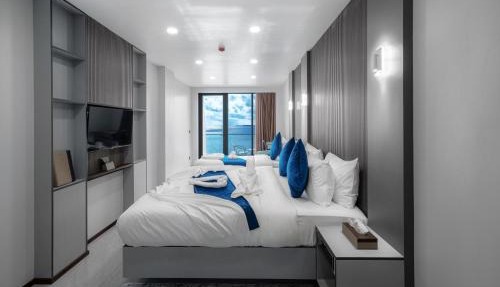 iCom Blue Seaview in Maafushi