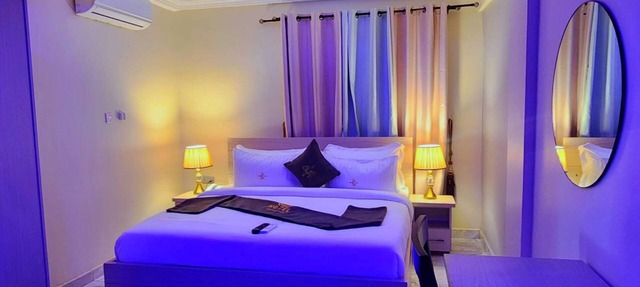 IKE CITY Hotel in Tema