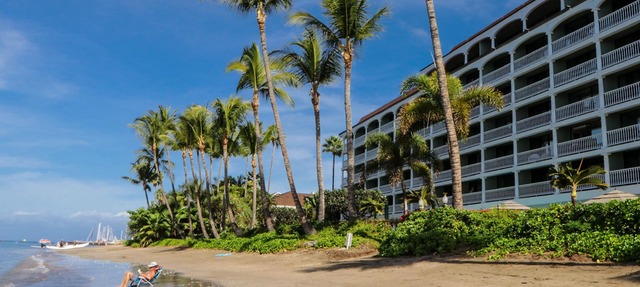 LAHAINA SHORES #105 OCEANFRONT PREMIER SUITE, 2Bath 1Bedroom GROUND FLOOR in Lahaina
